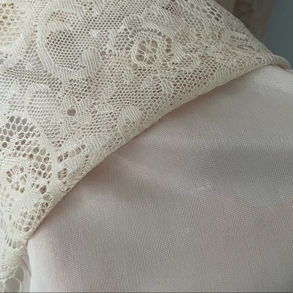 EUC XS Mango all lace mini dress - Picture 2 of 5